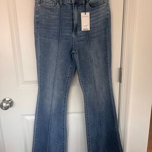 Judy Blue High Waist Light Wash Pin Tuck Stretch Frayed Flare Jeans Size 7/28